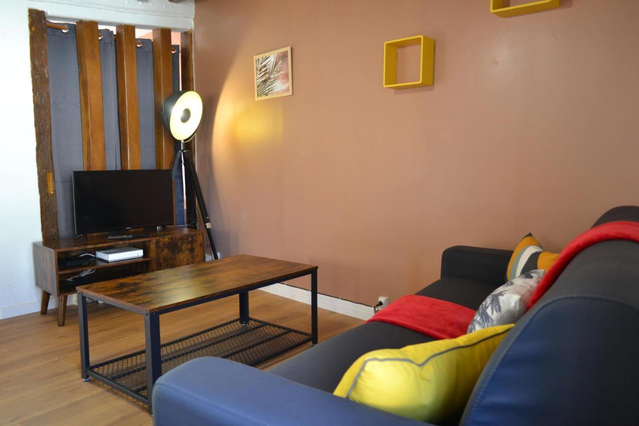 Apartmán L'Essentiel De Chartres Exteriér fotografie